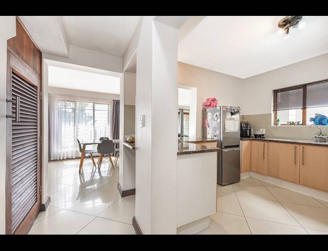 3 BEDROOM DUPLEX FOR SALE IN RIETVLEI RIDGE COUNTRY ESTATE